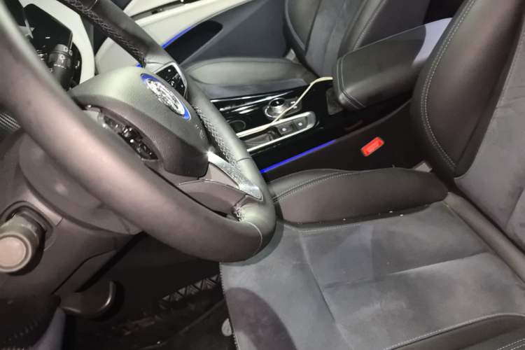 Used Buick Velite 6 2022 Plug-in Hybrid Connected Smart Model
