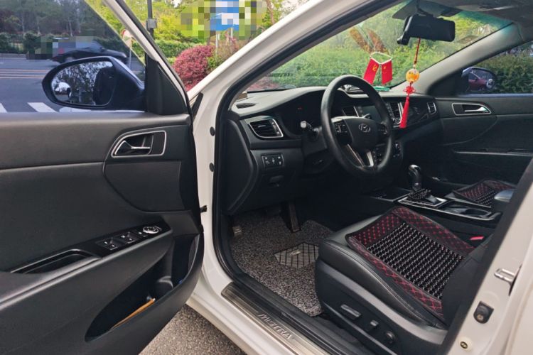 Used Hyundai Mistra 2016 1.8L Automatic Deluxe DLX Model Driver Seat