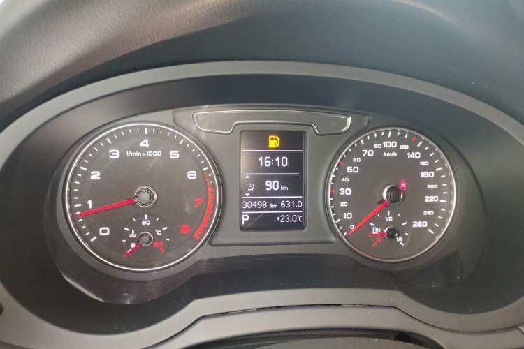 Used Audi Q3 2018 30th Anniversary Edition 30 TFSI Fashion Model Instrument Cluster