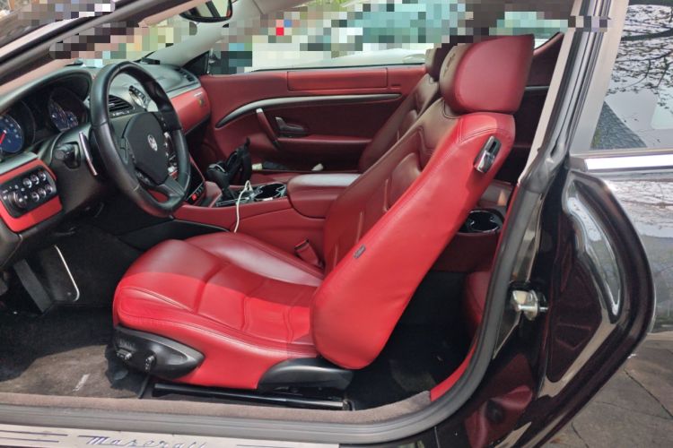 Used Maserati GranTurismo 2007 4.2L Standard Edition Left Front Seat