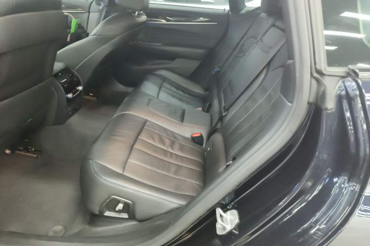 Used BMW 6 Series GT 2019 630i M Sport Package
