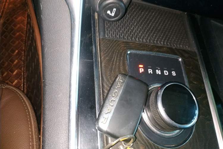 Used Jaguar XFL 2017 XFL 2.0T 200PS Luxury Edition