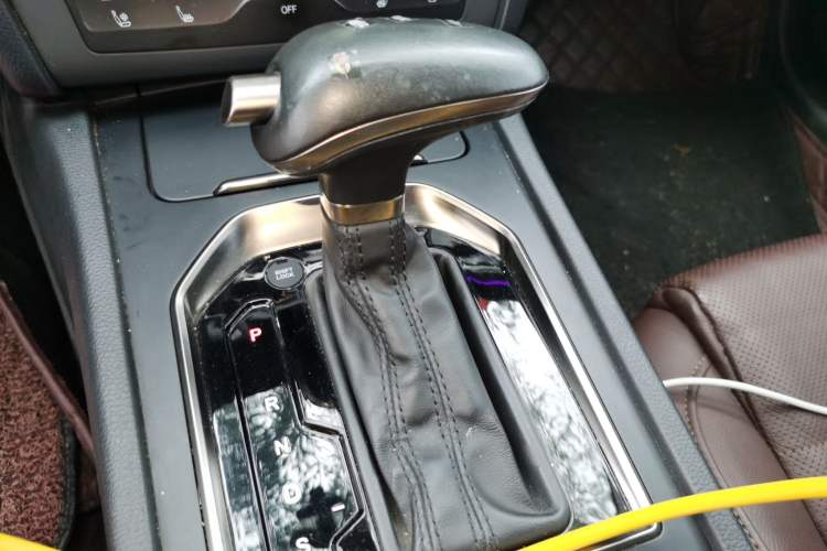 Used Hongqi H7 2019 2.0T Elite Edition
