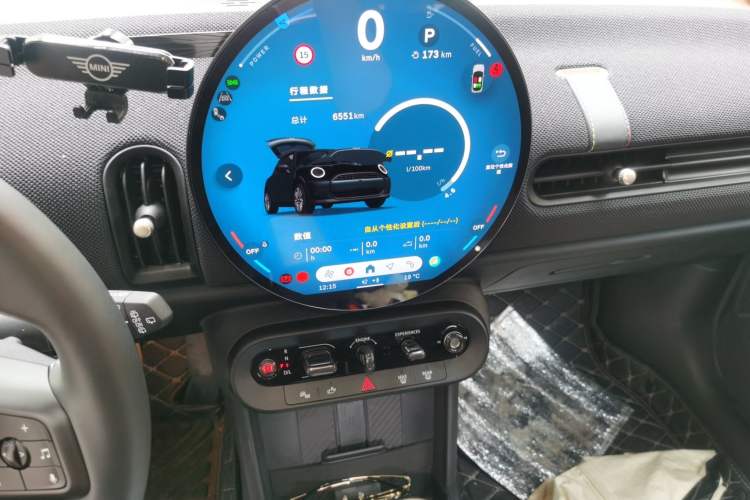 Used MINI 2025 1.5T COOPER Classic Edition Five-Door Version Audio And AC Panel