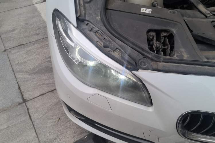 Used BMW 5 Series 2017 525Li Leading Model
