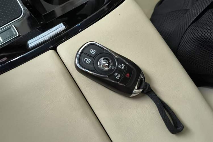 Used Buick GL8 2023 ES Lu Zun Deluxe Model