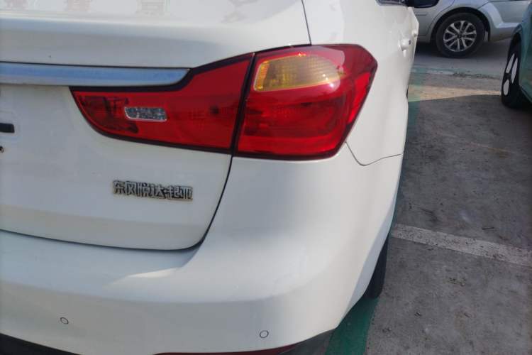 Used Kia K3 2015 1.6L Automatic GLS
