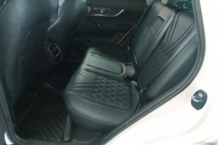 Used Chery Tiggo 7 PLUS 2023 Champion Edition 1.6 TGDI DCT Extraordinary Version
