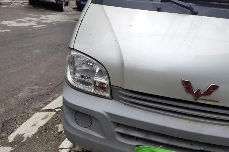 Used Wuling Zhiguang 2013 1.0L Practical Version