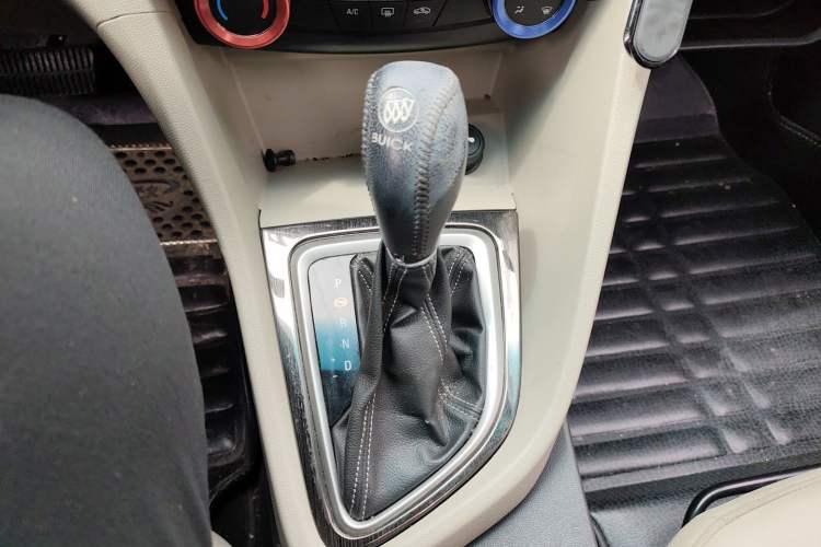 Used Buick GT 2017 15N Automatic Elite Version
