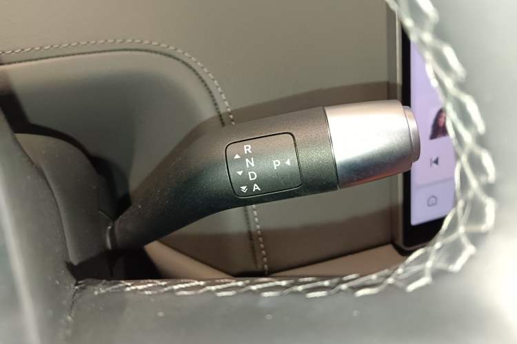 Used Li Auto L8 2025 Ultra Smart Refreshed Edition