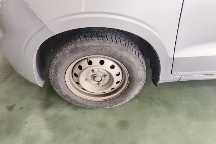 Used Wuling Hongguang V 2022 1.5L Jingqu Edition Electric-Assist LAR
