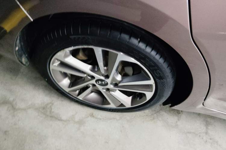 Used Hyundai Elantra (6th Generation / Lingdong) 2016 1.6L Automatic ZhiXuan – Elite Version