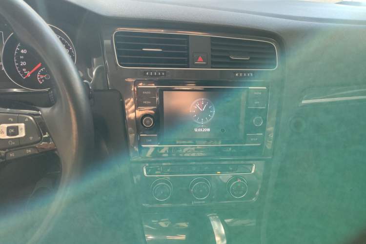 Used Volkswagen Golf 2018 230TSI Automatic Luxury Version