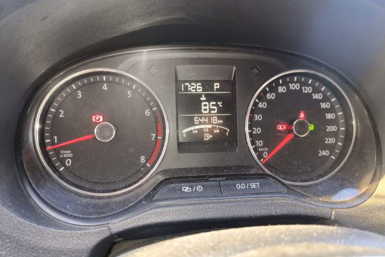 Used Volkswagen Polo 2016 1.6L Automatic Comfort Model
