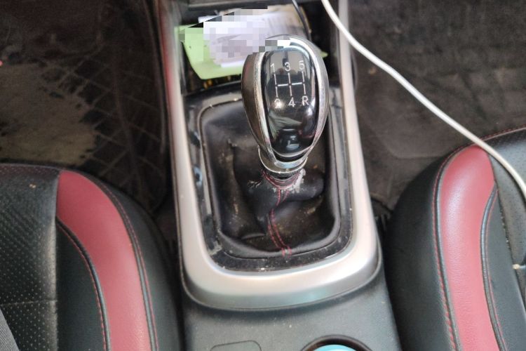 Used CHANGAN Eado 2015 1.6L Manual Junku Model China IV Standard
