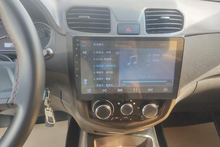 Used Wuling Hongguang 2014 1.5L S Standard Version
