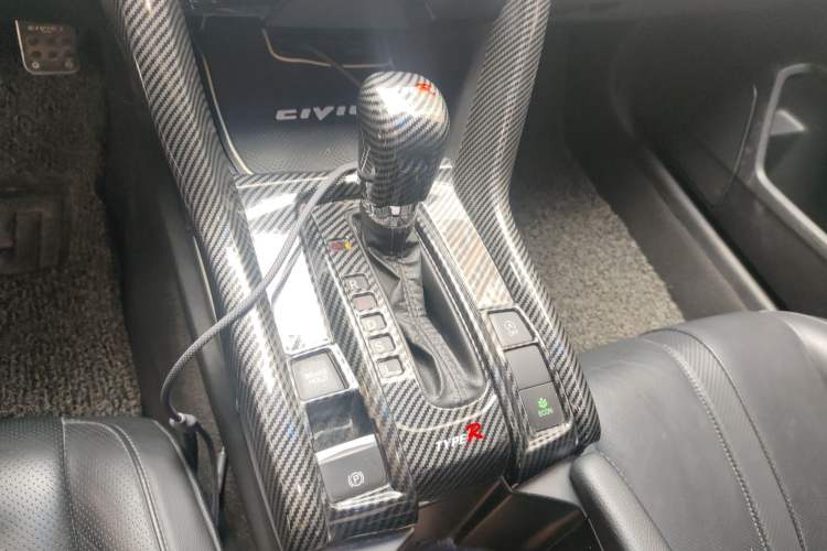 Used Honda Civic 2016 220TURBO CVT Prestige Edition
