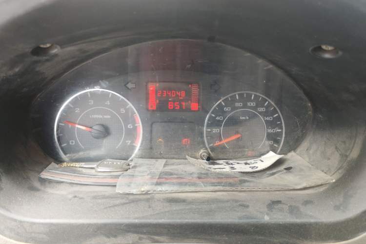 Used Wuling Rongguang V 2019 1.5L Window-Sealed Utility Model China VI LAR Instrument Cluster