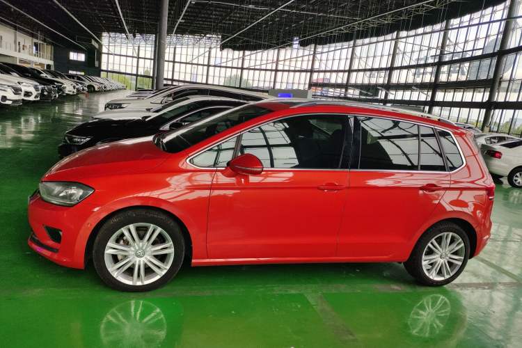 Used Volkswagen Golf Sportsvan 2018 280TSI Automatic Flagship Model
