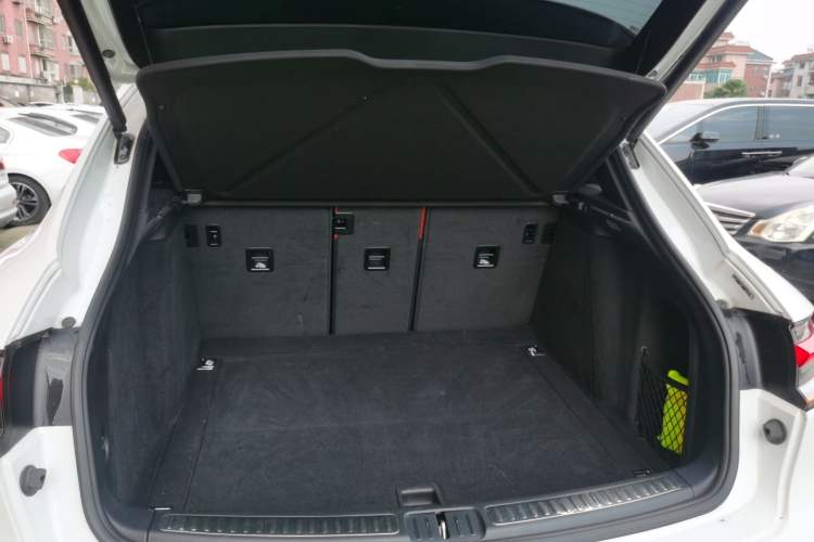 Used Porsche Macan 2022 Macan 2.0T