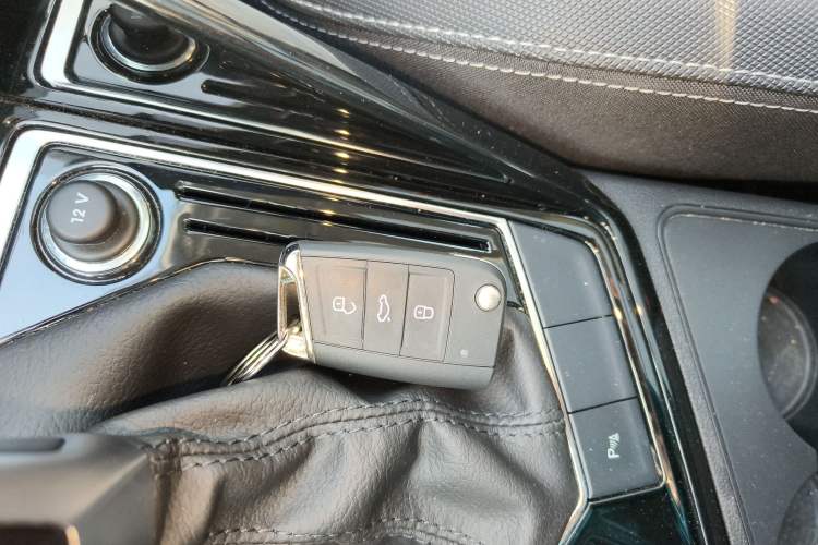 Used Volkswagen Tayron 2024 300TSI Two-Wheel-Drive Luxury Plus Advanced Version Vehicle Key