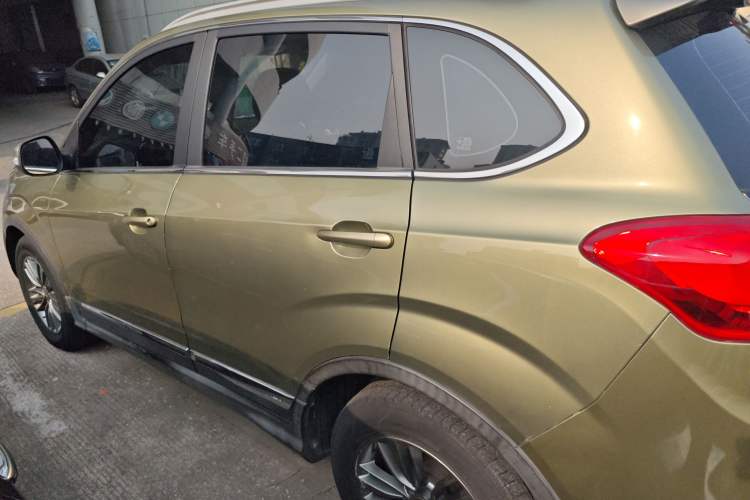 Used Cowin X5 2017 2.0L CVT Luxury Version
