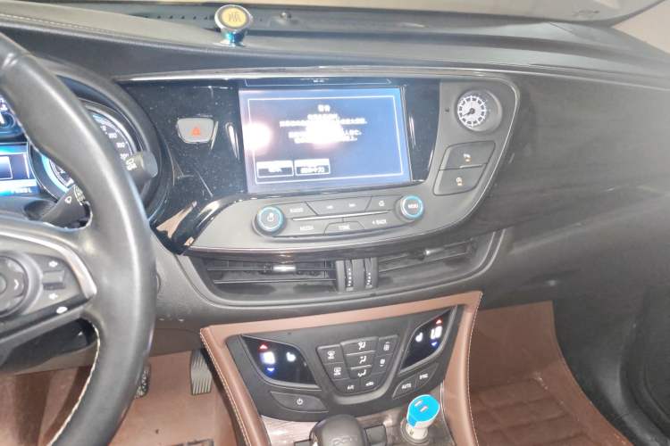 Used Buick Envision 2015 20T Two-Wheel-Drive Elite Model