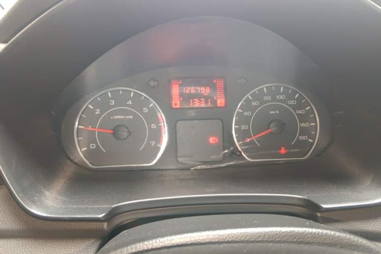 Used Wuling Hongguang V 2019 1.5L Jingqu Version China VI LAR