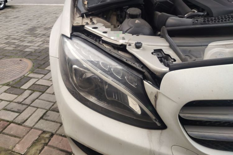 Used Mercedes-Benz C-Class 2016 C 180 L Sport Edition Right Front Headlight