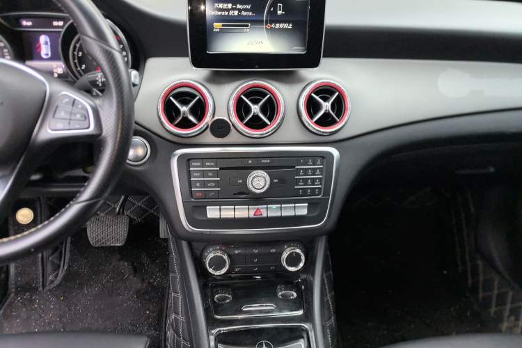 Used Mercedes-Benz CLA 2016 Facelifted CLA 200 Stylish Edition