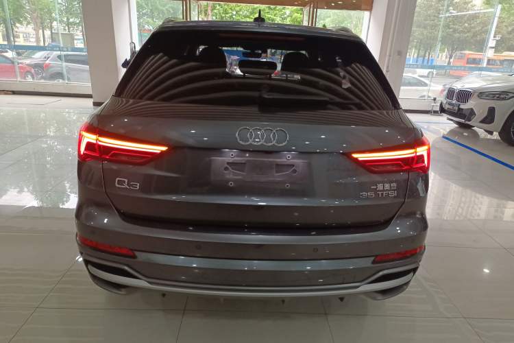 Used Audi Q3 2021 35 TFSI Fashion Dynamic Model