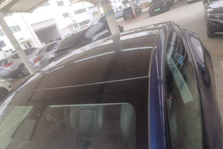 Used Tesla Model Y 2021 Long-Range All-Wheel-Drive Version 3D7
