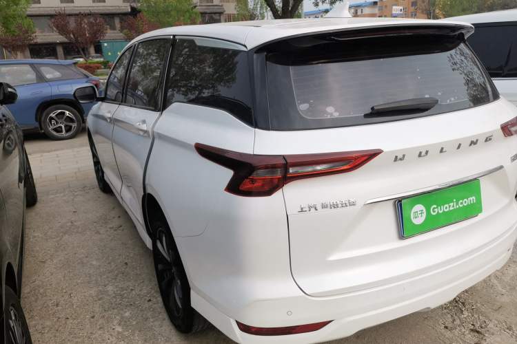 Used Wuling Victory 2020 1.5T CVT Luxury Model Exterior 2