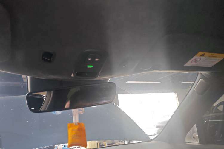 Used Nio ES8 2024 100kWh Signature Edition Headliner