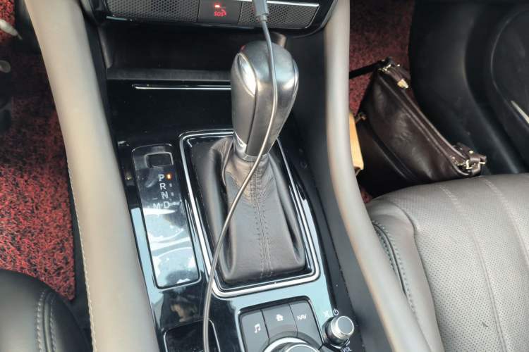 Used Mazda Atenza 2021 2.5L Blue Sky Prestige Edition Gear Lever