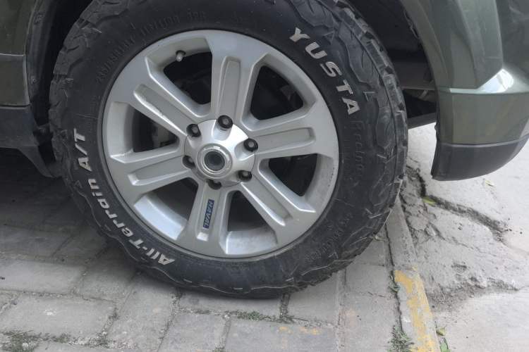Used Haval H5 Classic 2018 Classic Edition 2.0T Manual 4x4 Elite Model Right Front Wheel Hub
