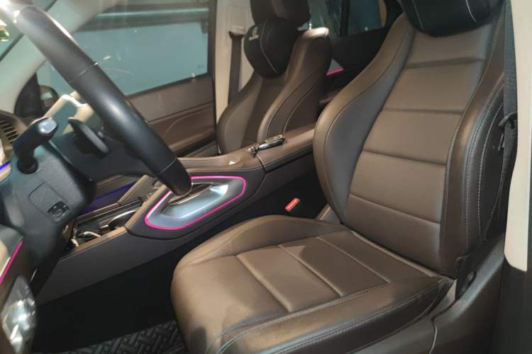 Used Mercedes-Benz GLE 2021 GLE 450 4MATIC Stylish Model Left Front Seat