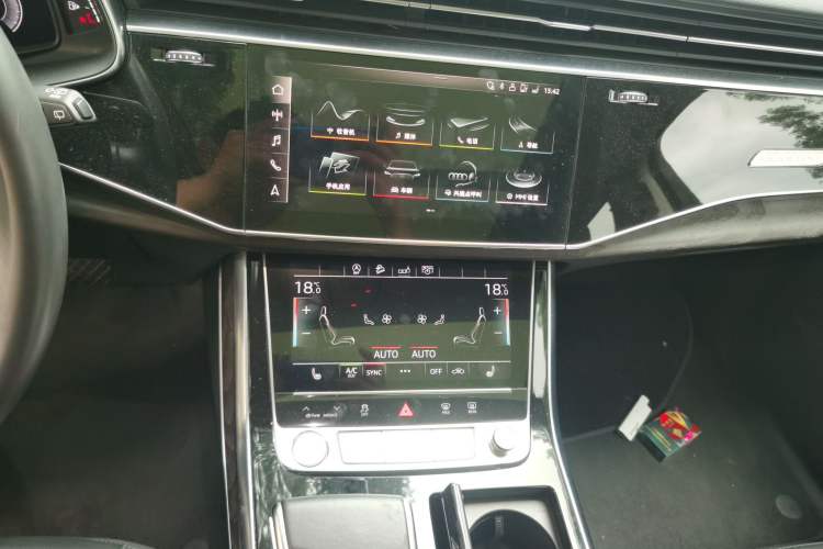 Used Audi Q7 2020 55 TFSI quattro S line sports model