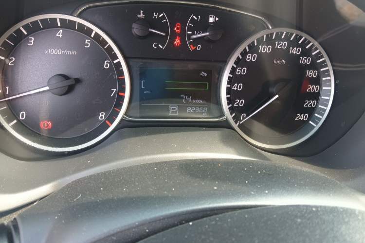 Used Nissan Sylphy 2019 1.6XV CVT Smart Connect Luxury Edition China VI Standard Odometer Close Up