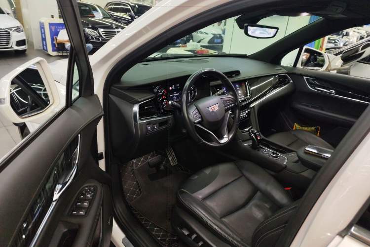 Used Cadillac XT6 2020 28T Six-Seater Four-Wheel-Drive Luxury Version
