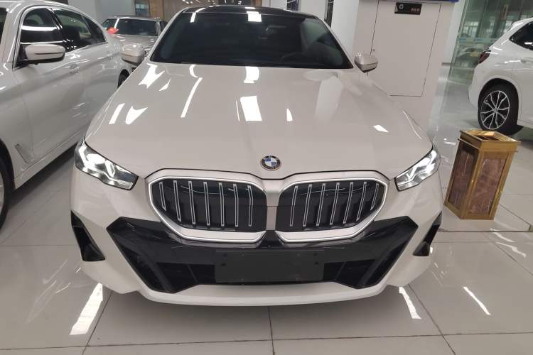 Used BMW 5 Series 2024 525i M Sport Package
