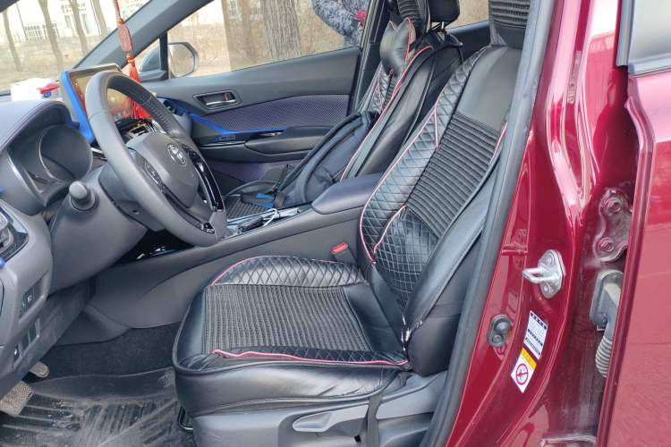 Used Toyota IZOA 2018 2.0L Yichi Version China VI Standard
