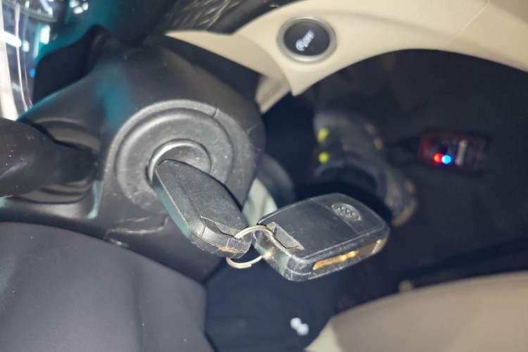 Used Buick GT 2018 15T Dual-Clutch Elite Model China V Standard Vehicle Key