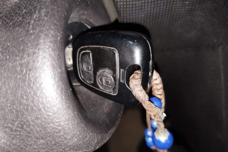 Used Peugeot 207 2011 Sedan 1.4L Manual Yule Edition