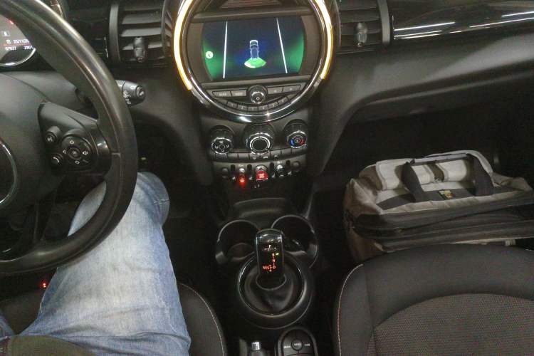 Used MINI MINI 2018 1.5T ONE PLUS