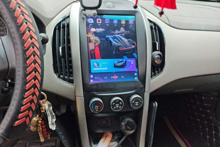 Used Baojun 630 2013 1.5L manual Comfort trim
