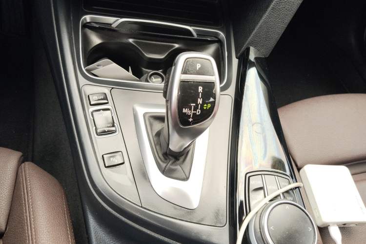 Used BMW 3 Series 2018 320Li Leading Model M Sport Package