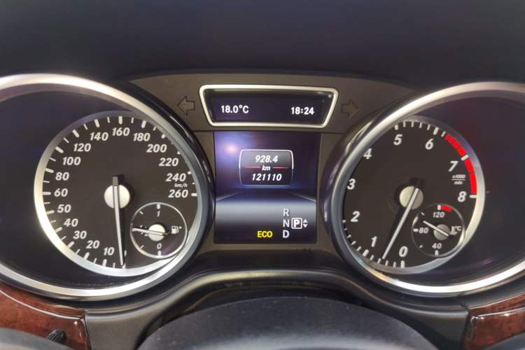 Used Mercedes-Benz M-Class 2014 ML 400 4MATIC Luxury Model
