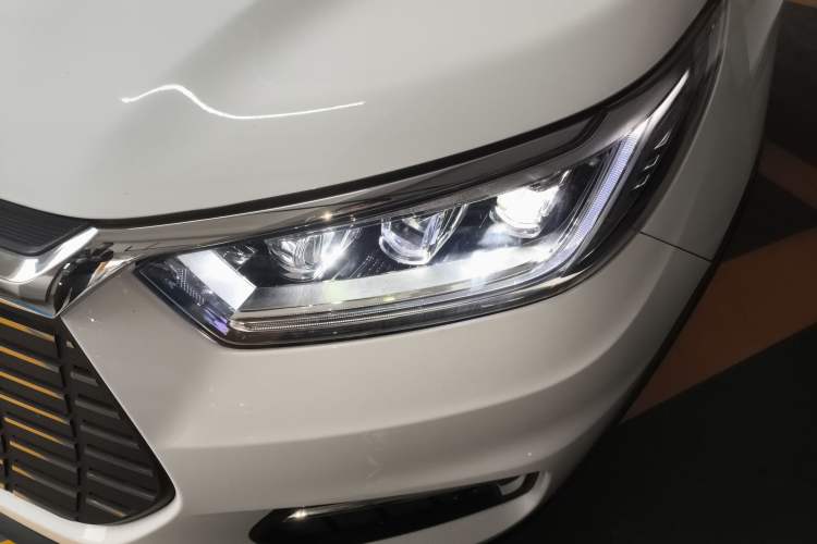 Used BYD Yuan New Energy 2019 EV535 High-Energy Leading Edition
